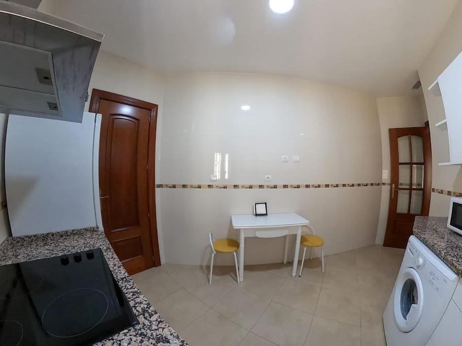 Jdc1K - Beautiful Apartment In City Centre Севилья Экстерьер фото